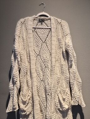 Elegant Cream Knit Women's Sweater